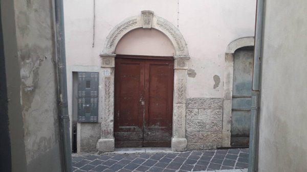 casa indipendente in vendita a Serramonacesca