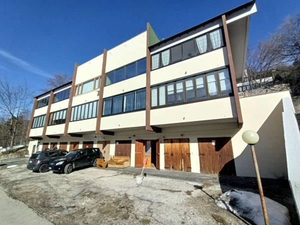 appartamento in vendita a Serramonacesca