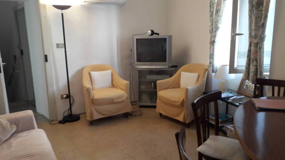 casa indipendente in vendita a Serramonacesca