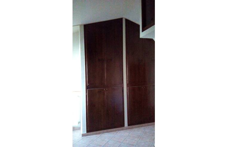 casa indipendente in vendita a Serramonacesca