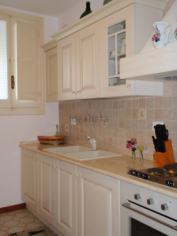 casa indipendente in vendita a Serramonacesca in zona Colle Serra