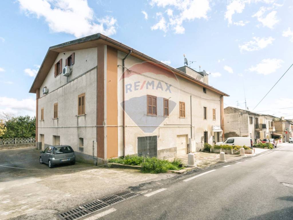 appartamento in vendita a Spoltore in zona Caprara d'Abruzzo