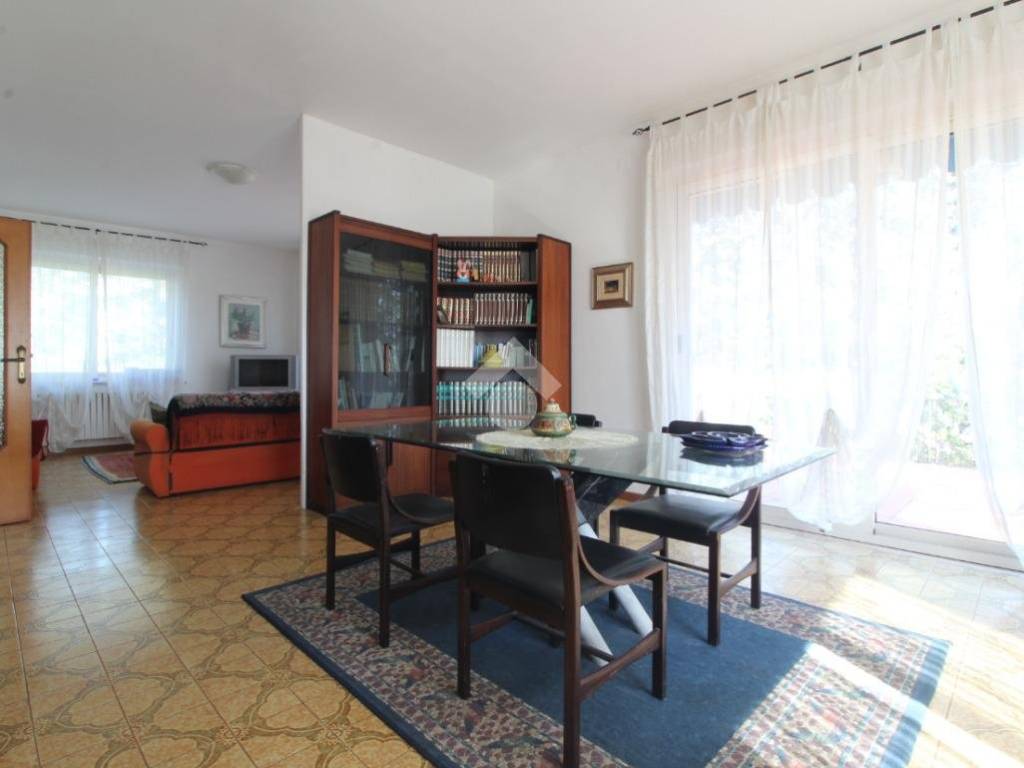 casa indipendente in vendita a Spoltore in zona Santa Teresa