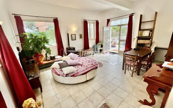 casa indipendente in vendita a Spoltore
