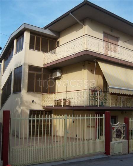 appartamento in vendita a Spoltore in zona Santa Teresa