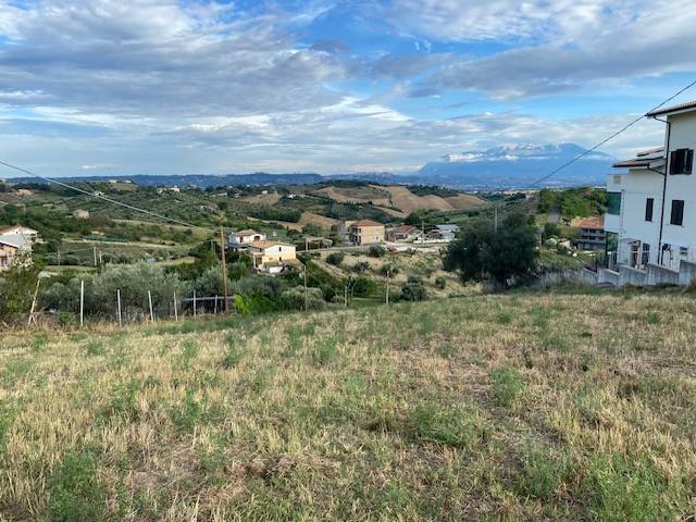 terreno agricolo in vendita a Spoltore