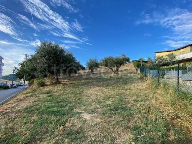terreno edificabile in vendita a Spoltore