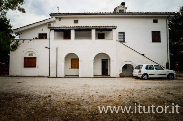 casa indipendente in vendita a Spoltore