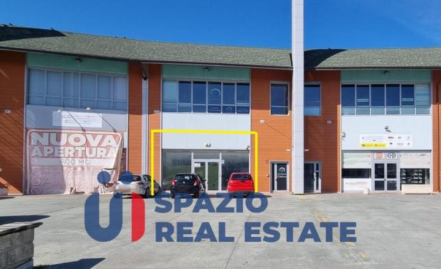 casa indipendente in vendita a Spoltore in zona Villa Raspa