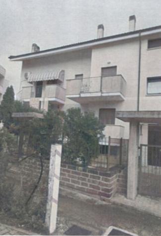 appartamento in vendita a Spoltore in zona Santa Teresa