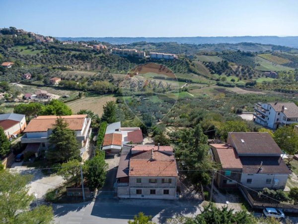 appartamento in vendita a Spoltore in zona Ripoli