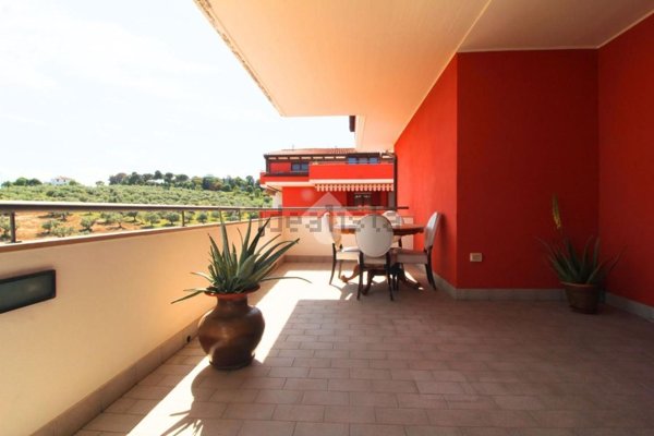 appartamento in vendita a Spoltore in zona Villa Raspa