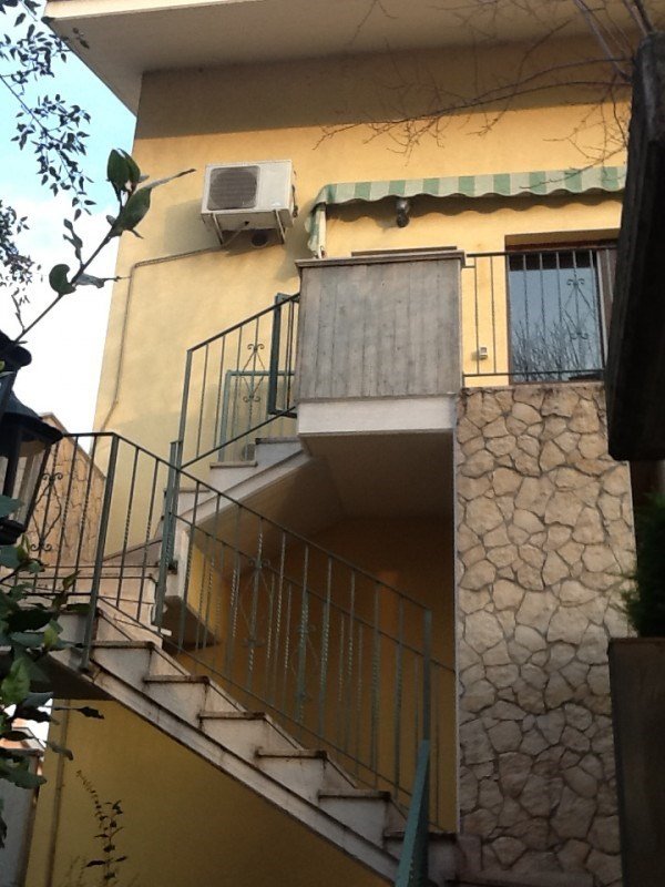 casa indipendente in vendita a Spoltore in zona Santa Teresa