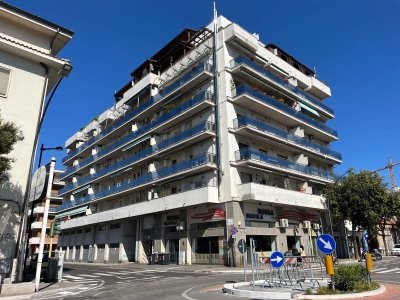 negozio in vendita a Spoltore
