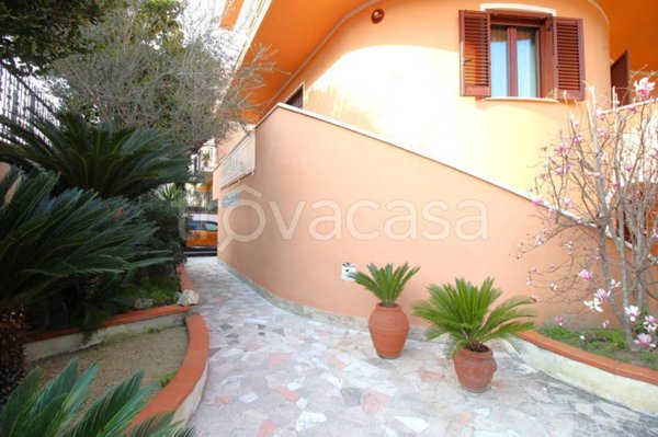 casa indipendente in vendita a Spoltore in zona Santa Teresa