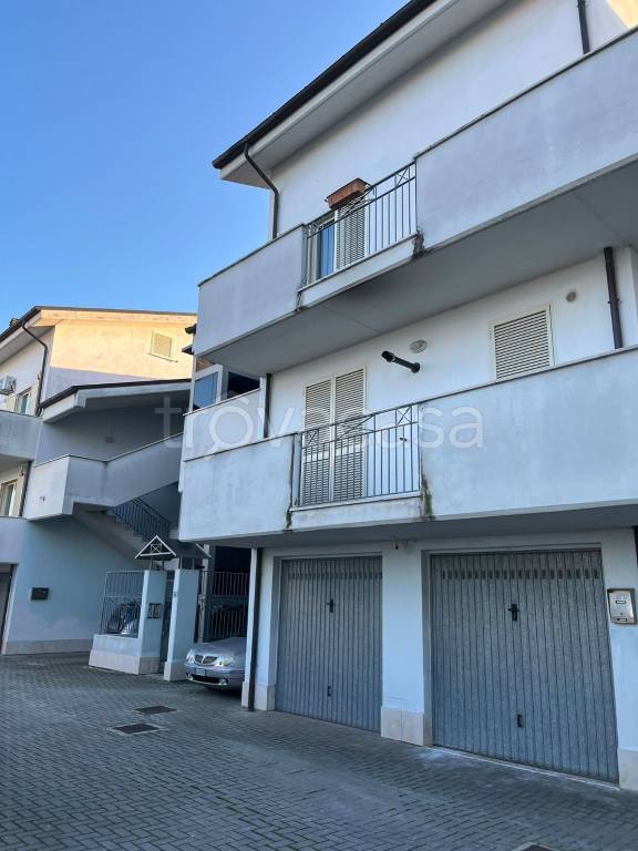appartamento in vendita a Spoltore in zona Santa Teresa