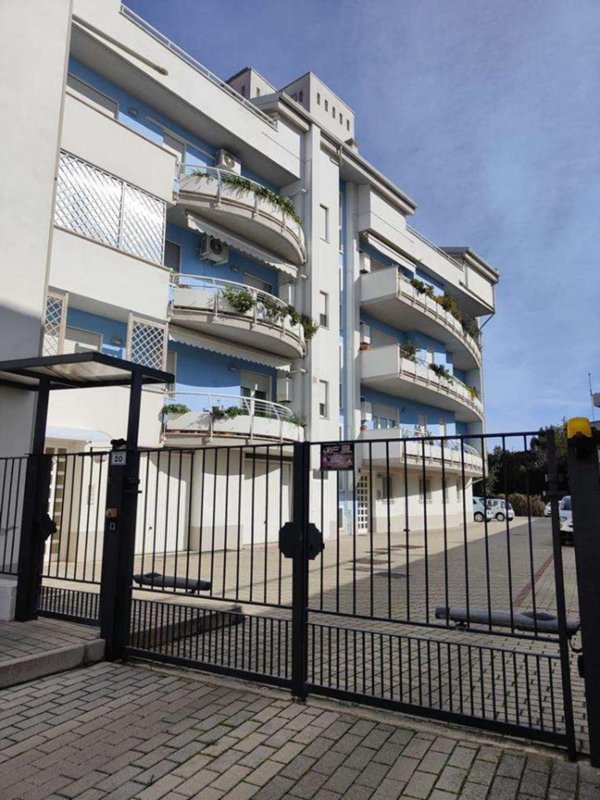 appartamento in vendita a Spoltore in zona Santa Teresa