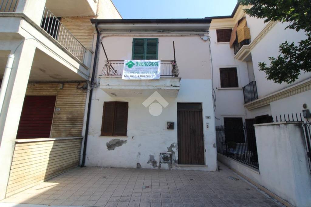 casa indipendente in vendita a Spoltore