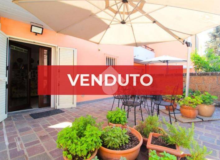 casa indipendente in vendita a Spoltore in zona Villa Raspa