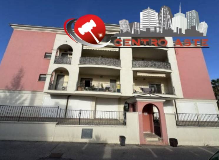 appartamento in vendita a Spoltore in zona Santa Teresa