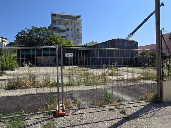 terreno edificabile in vendita a Spoltore