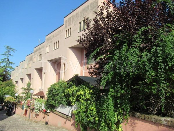 casa indipendente in vendita a Spoltore