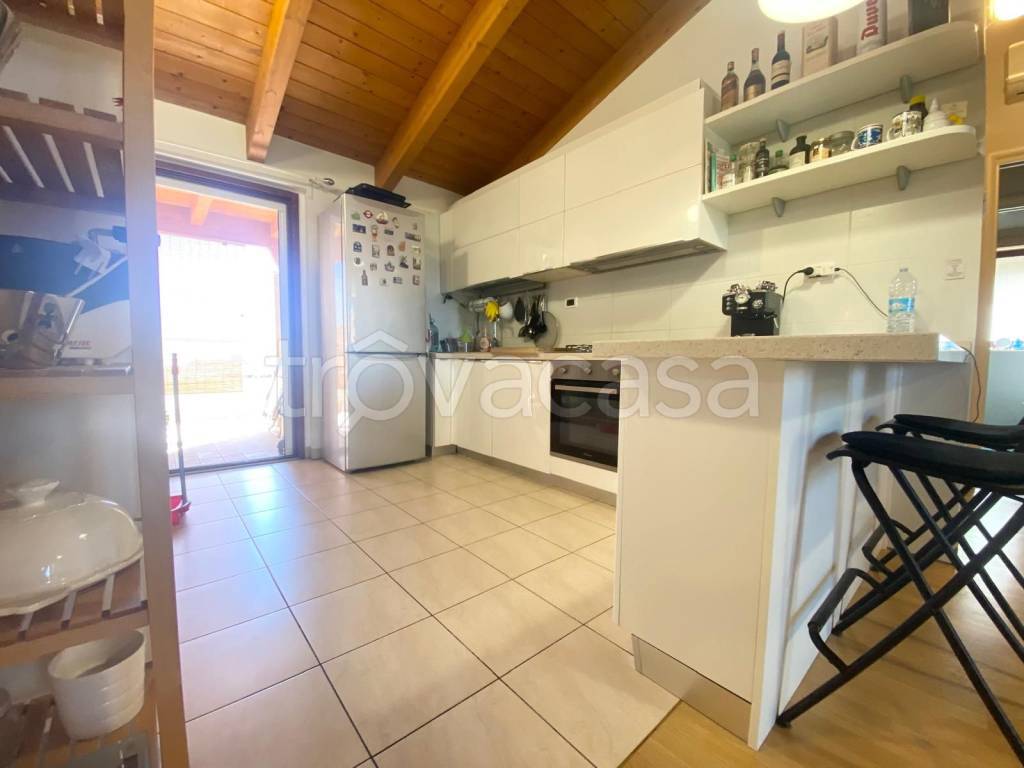 appartamento in vendita a Spoltore in zona Santa Teresa