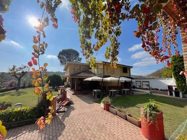 casa indipendente in vendita a Spoltore