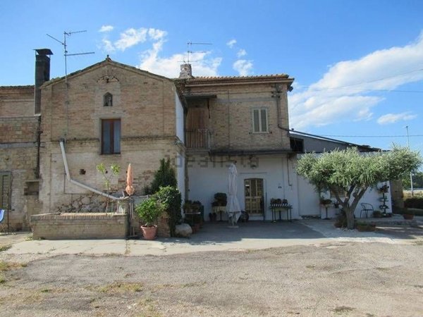 appartamento in vendita a Spoltore in zona Santa Teresa