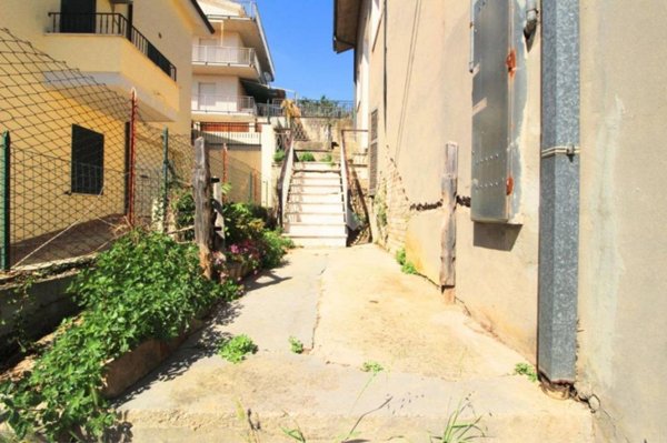 casa indipendente in vendita a Spoltore