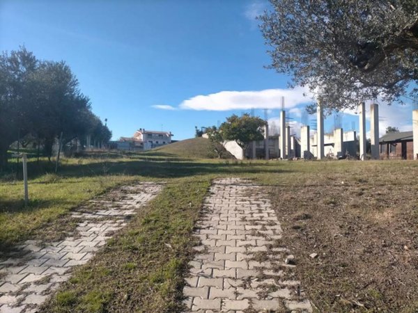 casa indipendente in vendita a Spoltore