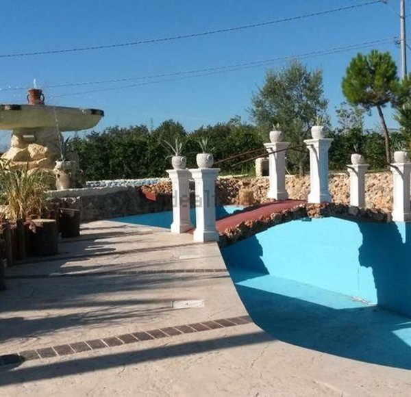 casa indipendente in vendita a Spoltore