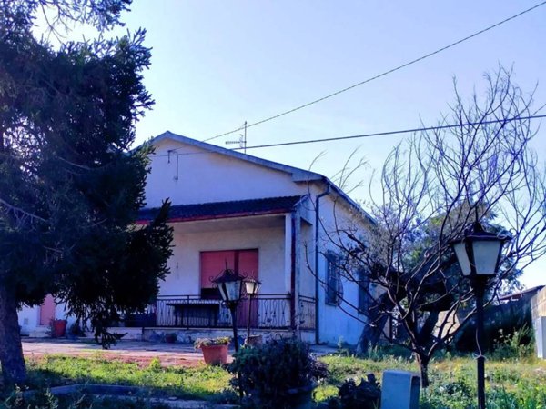 casa indipendente in vendita a Spoltore