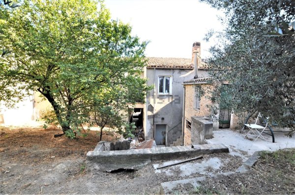 casa semindipendente in vendita a Spoltore