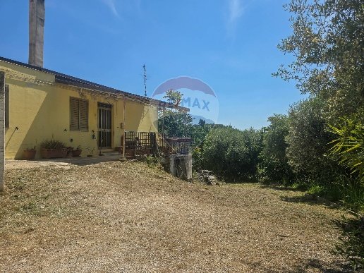 casa indipendente in vendita a Spoltore