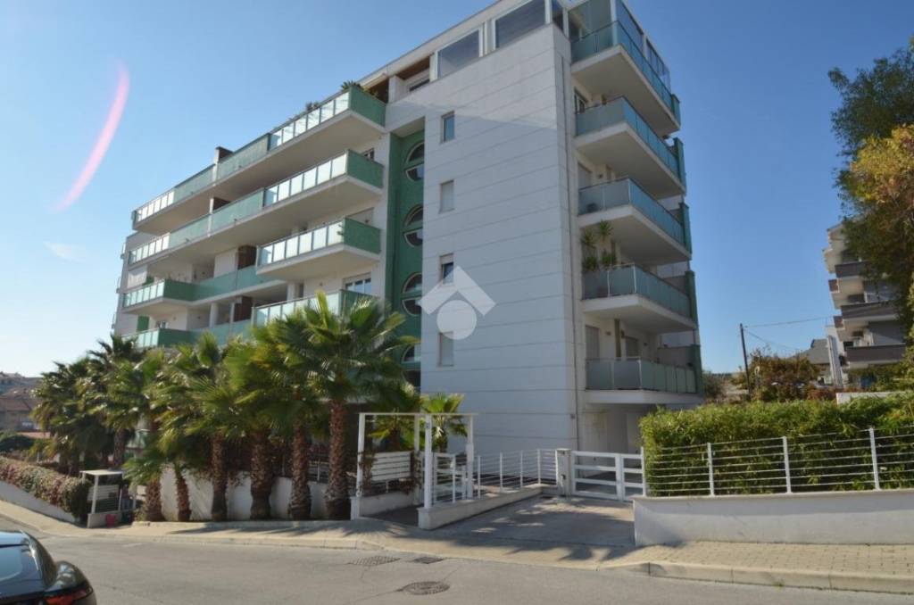 appartamento in vendita a Spoltore in zona Villa Raspa