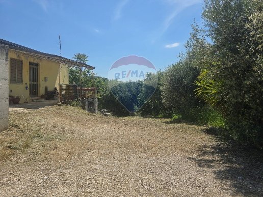 casa indipendente in vendita a Spoltore