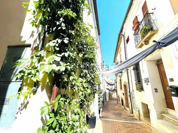 casa semindipendente in vendita a Spoltore