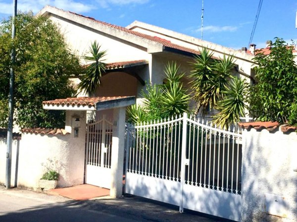 casa indipendente in vendita a Spoltore