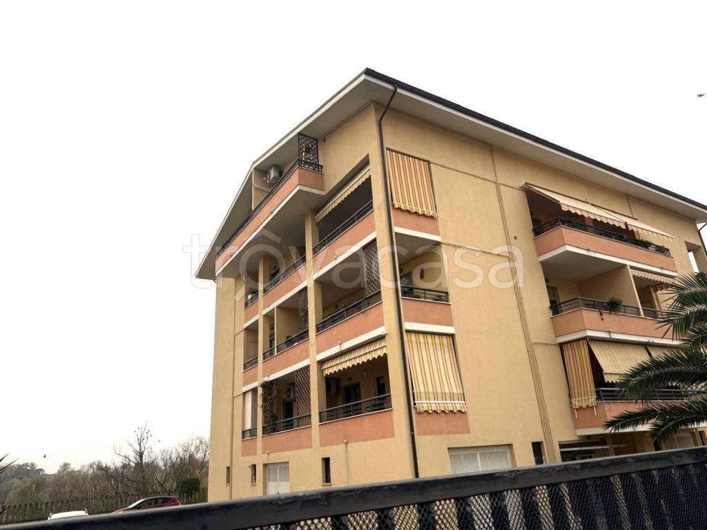 appartamento in vendita a Spoltore in zona Santa Teresa