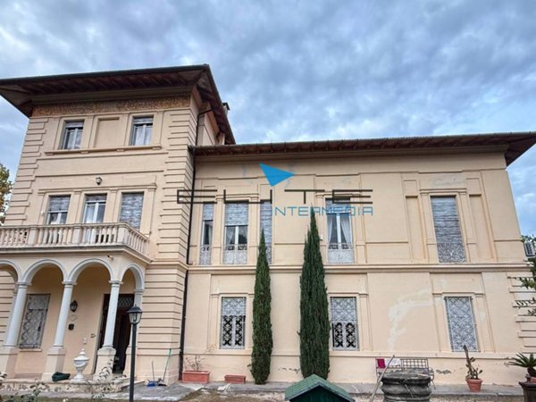 casa indipendente in vendita a Spoltore