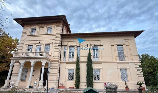 casa indipendente in vendita a Spoltore