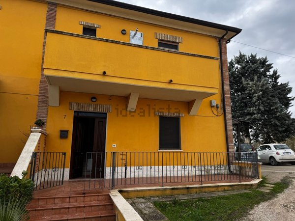 casa indipendente in vendita a Spoltore