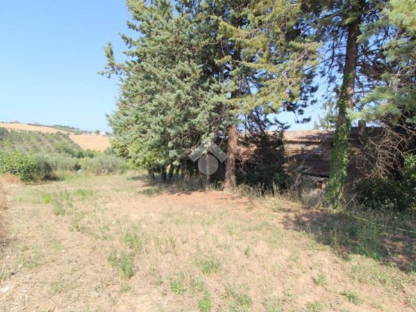 casa indipendente in vendita a Spoltore in zona Pescarina