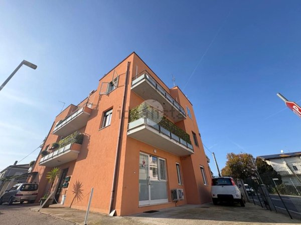 appartamento in vendita a Spoltore in zona Villa Raspa