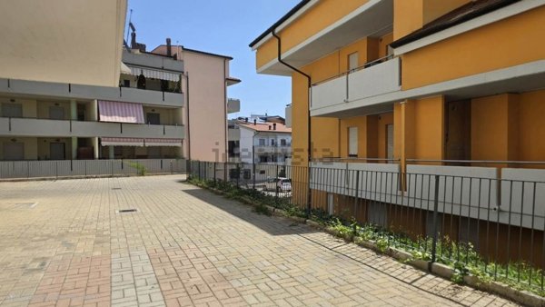 appartamento in vendita a Spoltore in zona Villa Raspa