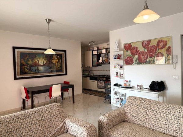 appartamento in vendita a Spoltore in zona Santa Teresa