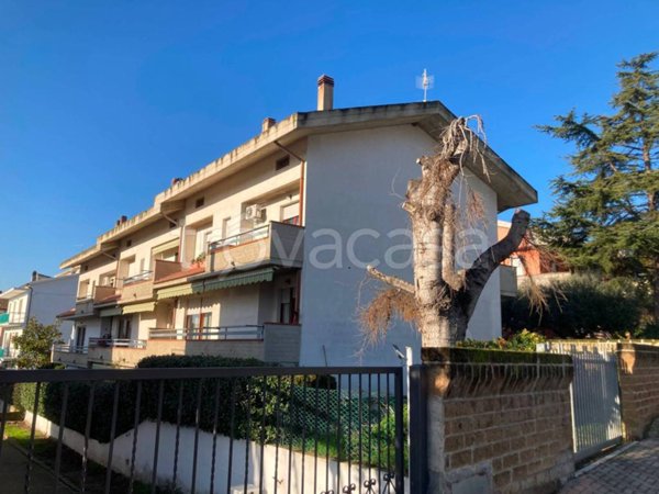 casa indipendente in vendita a Spoltore in zona Santa Teresa