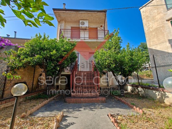 casa indipendente in vendita a Spoltore