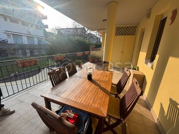 casa indipendente in vendita a Spoltore in zona Villa Raspa